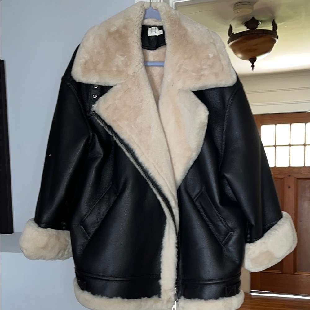 Luxurious Black w Cream lined buttery soft faux fur Women's Bomber Jacket NWOT